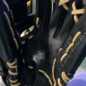 Brand new Rawlings gg elite
